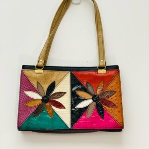 Vintage multicolored soft leather purse,
